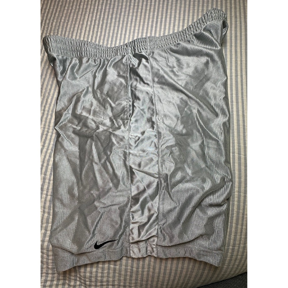 Nike‎ Basketball Dri-FIT Mesh Shorts Men's XL Silver Gray Practice Gym